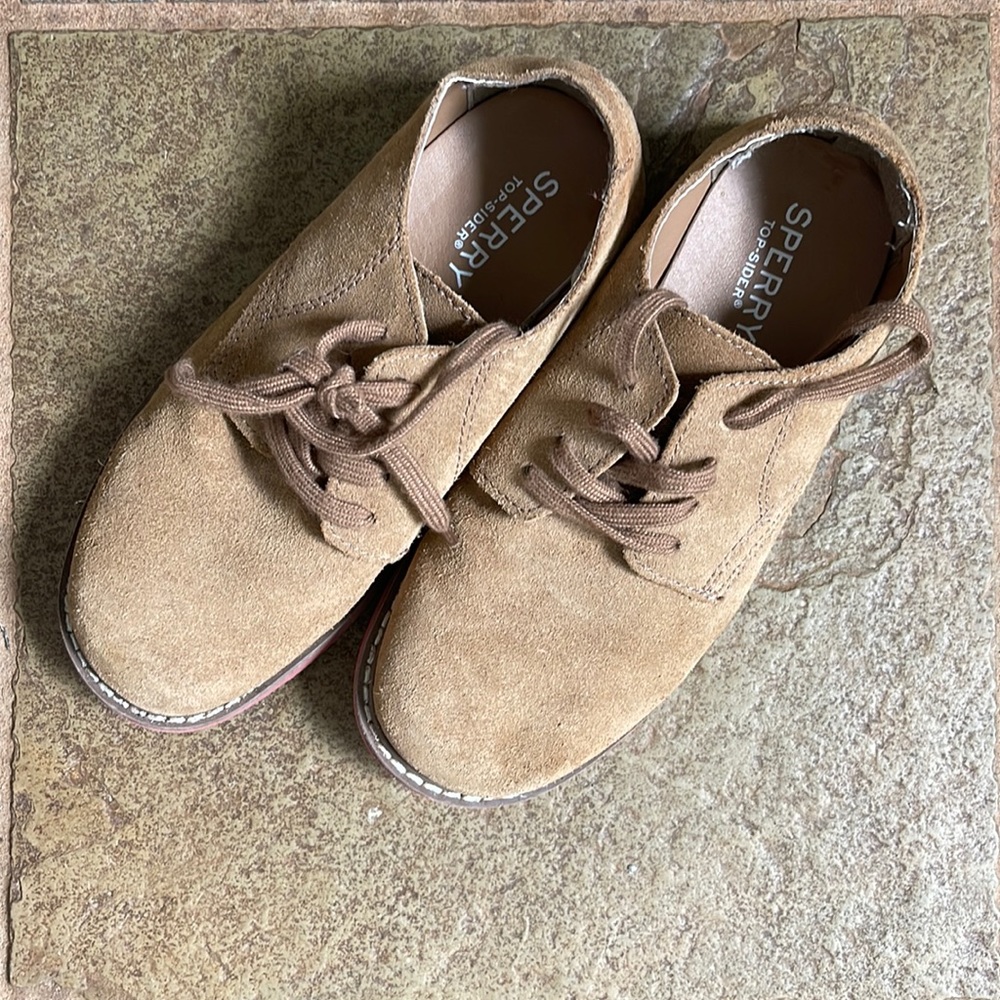 Sperry boys shoes, size 1.5.